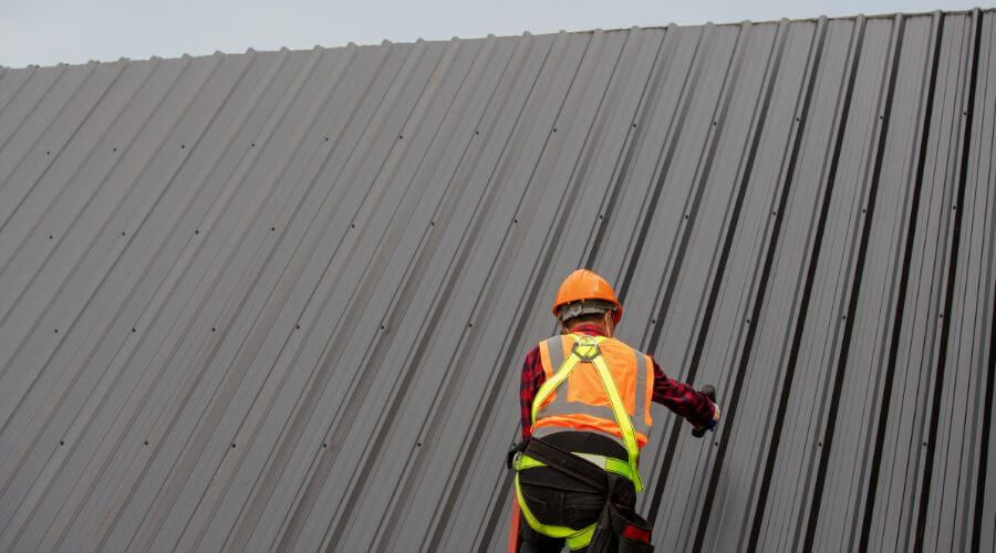 Professional residential roofers in Herndon, VA